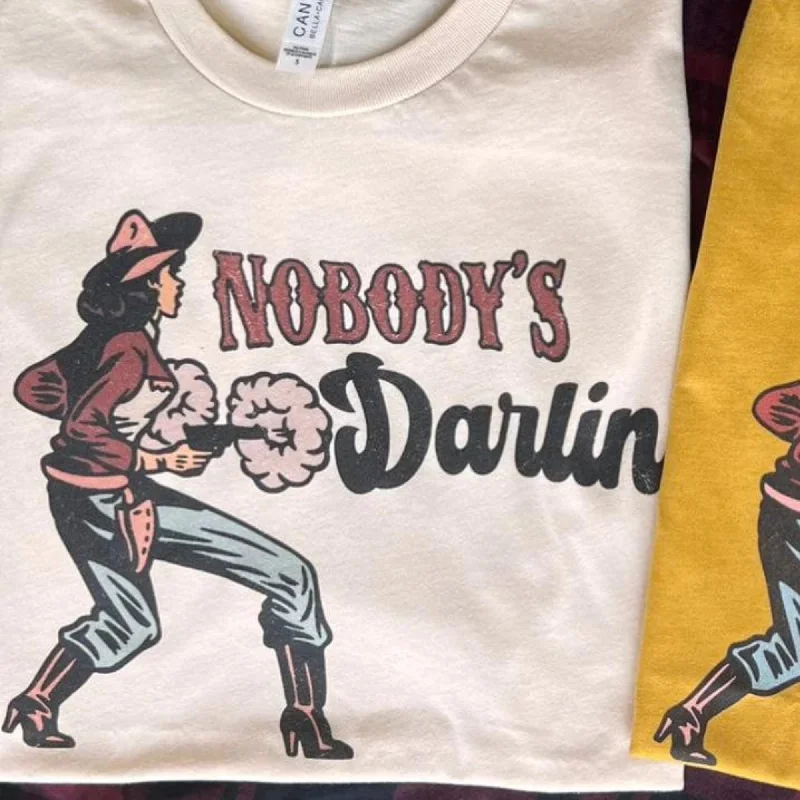 Online Exclusive | Nobody's Darlin' Graphic Tee in Cream