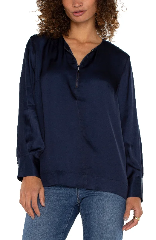 LONG SLEEVE WOVEN TOP WITH ZIP FRONT