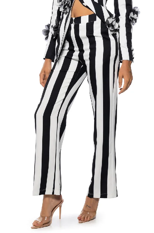 DEETZ STRIPE WIDE LEG TROUSER